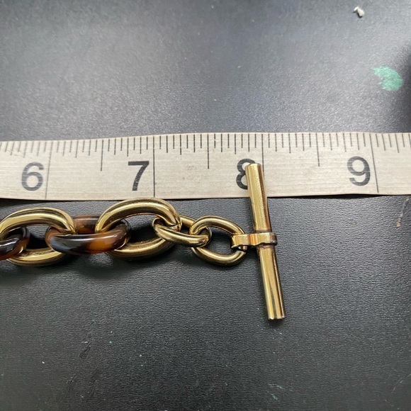 Michael Kors chunky toggle bracelet - Picture 7 of 7